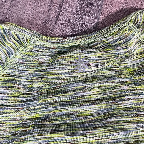 Athleta Fastest Track Long Sleeve Space Dye Green Top sz Medium - Picture 2 of 8